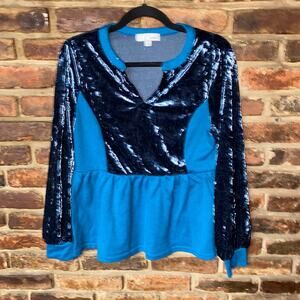 Luukse Blue Crushed Velvet Knit Sweater Women's Size Medium